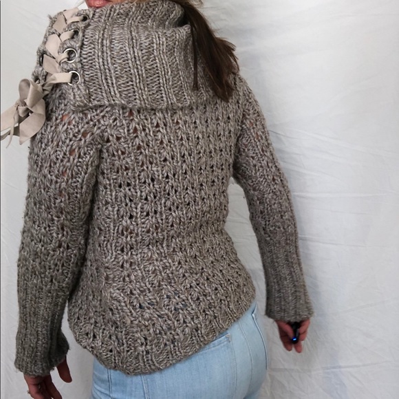 Yansi Fugel Cozy Cowl Ribboned Sweater for Women - Picture 7 of 15